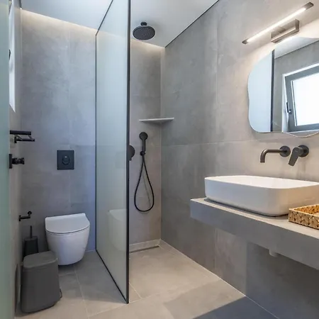 Milva Mare Luxury Daire *